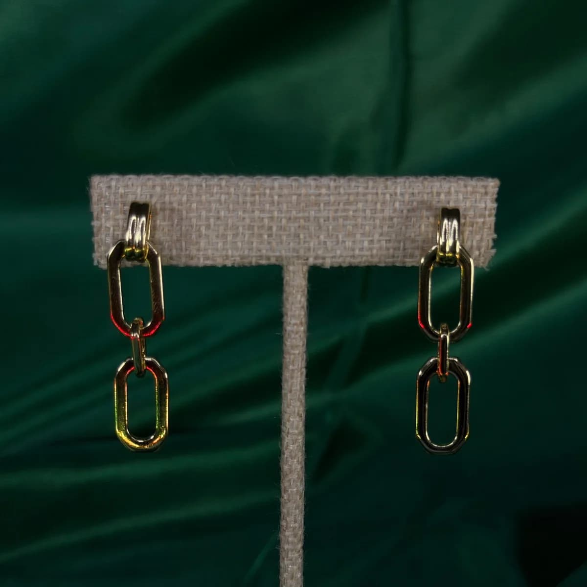 Aretes Largos Doble Eslabón en Chapa de Oro 18k