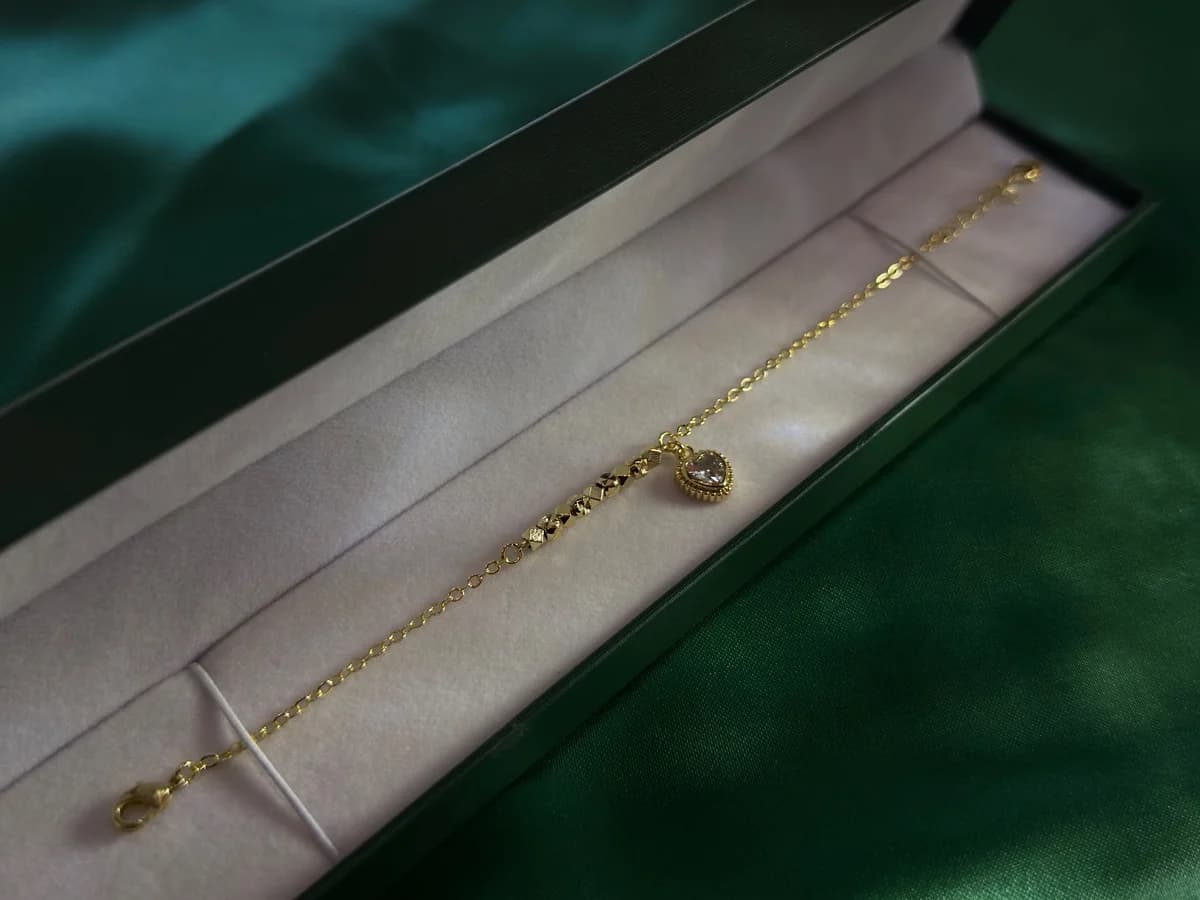 Pulsera Glitter en Chapa de Oro con Aro Brillante — vista 2