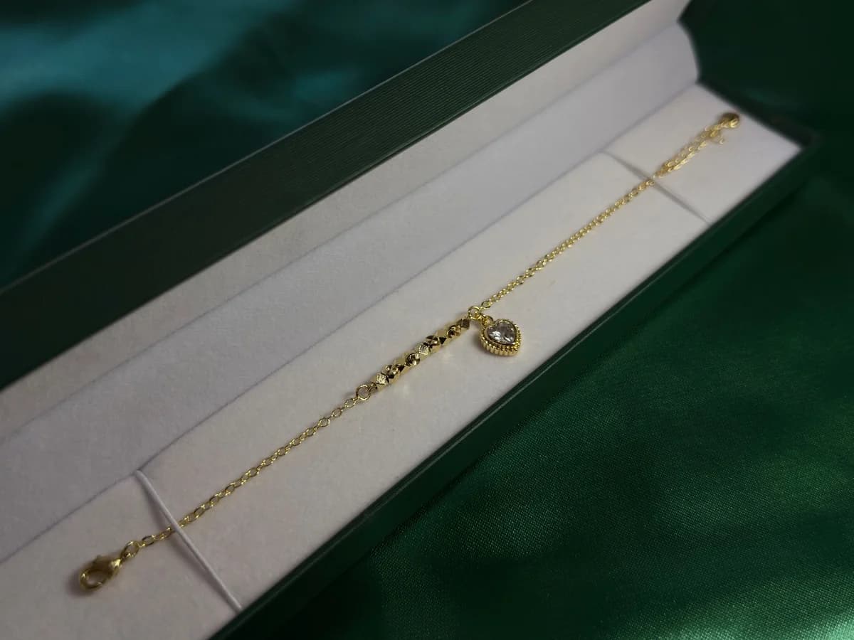 Pulsera Glitter en Chapa de Oro con Aro Brillante — vista 4