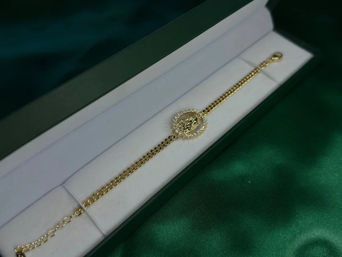 Pulsera Ovalada con Biselado Brillante en Chapa de Oro 18k — vista 2