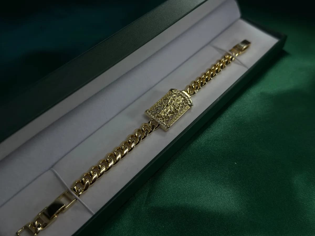 Pulsera Cadena Ancha con Placa de Medusa Chapa de Oro — vista 3