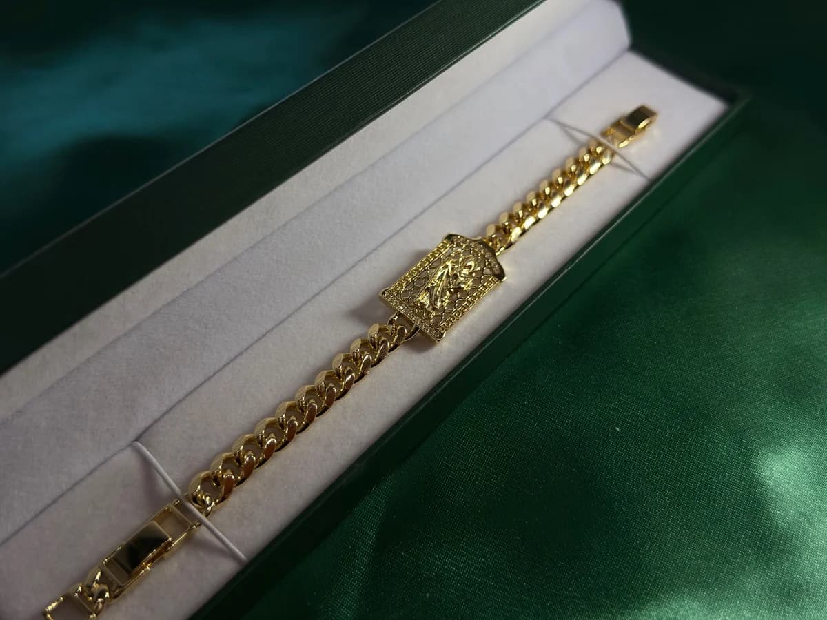 Pulsera Cadena Ancha con Placa de Medusa Chapa de Oro — vista 4