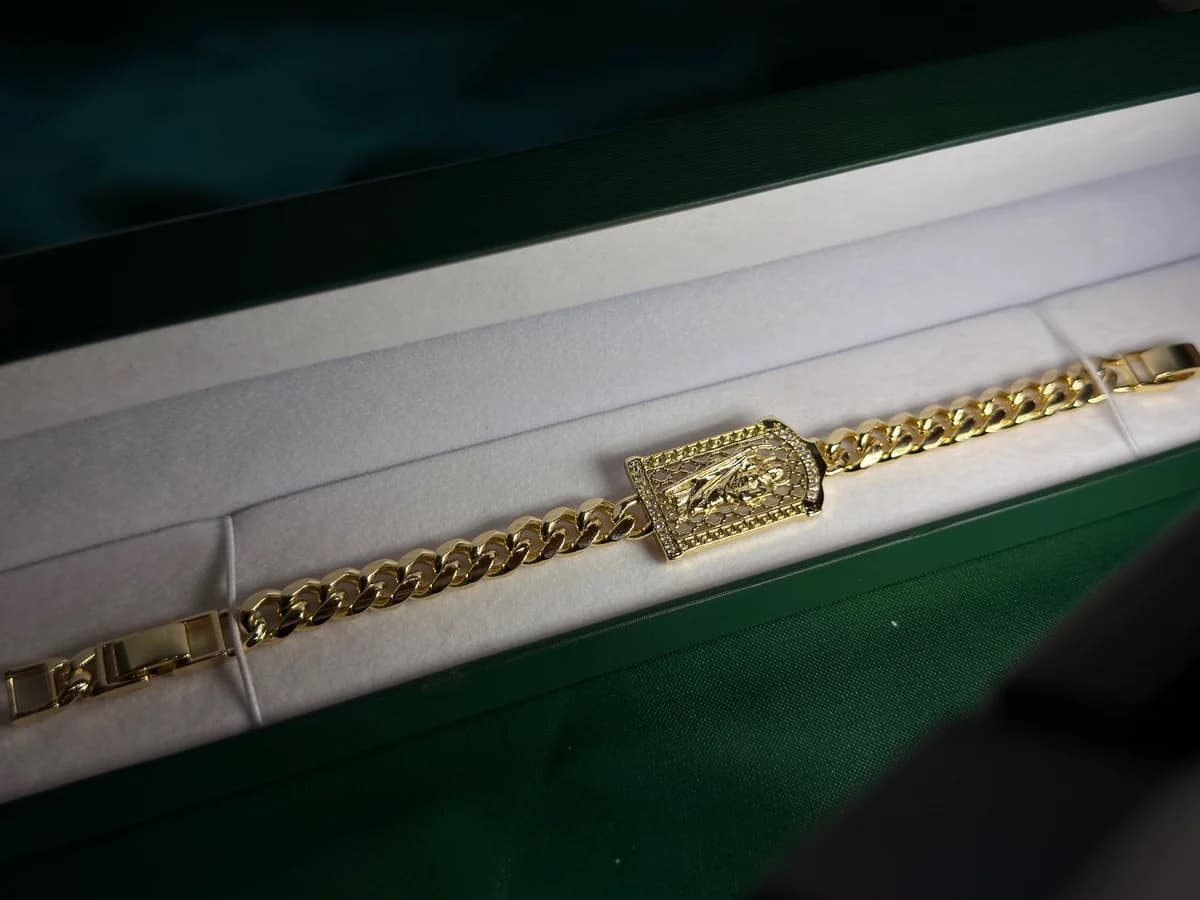 Pulsera Cadena Ancha con Placa de Medusa Chapa de Oro — vista 6