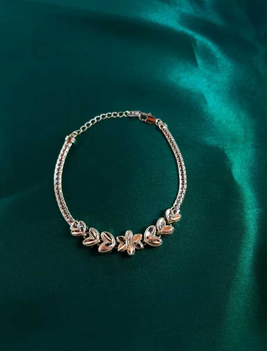 Pulsera Eslabones Florales en Cadena Cartujillo Chapa de Oro — vista 3