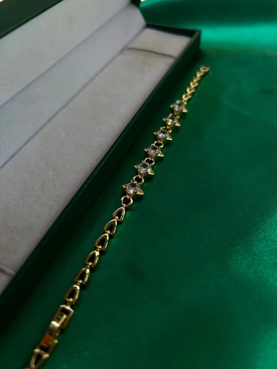 Pulsera Piedras en Estrella en Chapa de Oro 18k — vista 4