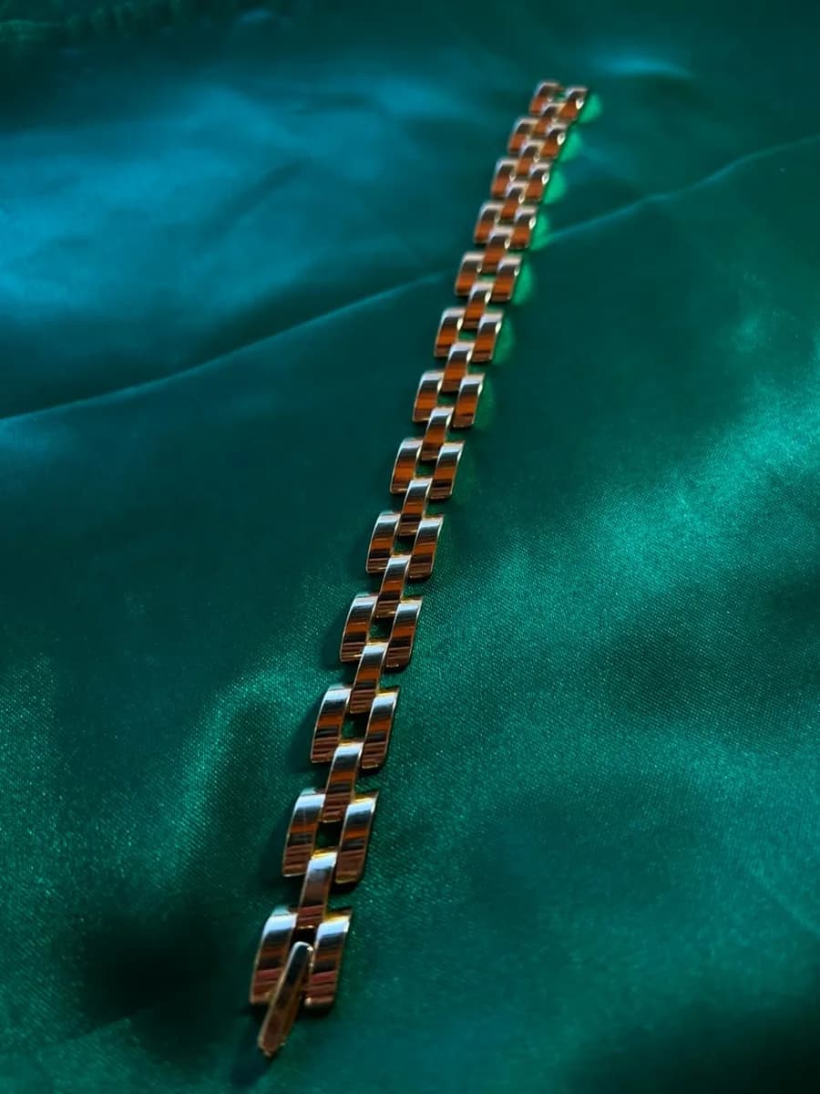 Pulsera Cubana Eslabones Anchos en Chapa de Oro — vista 3