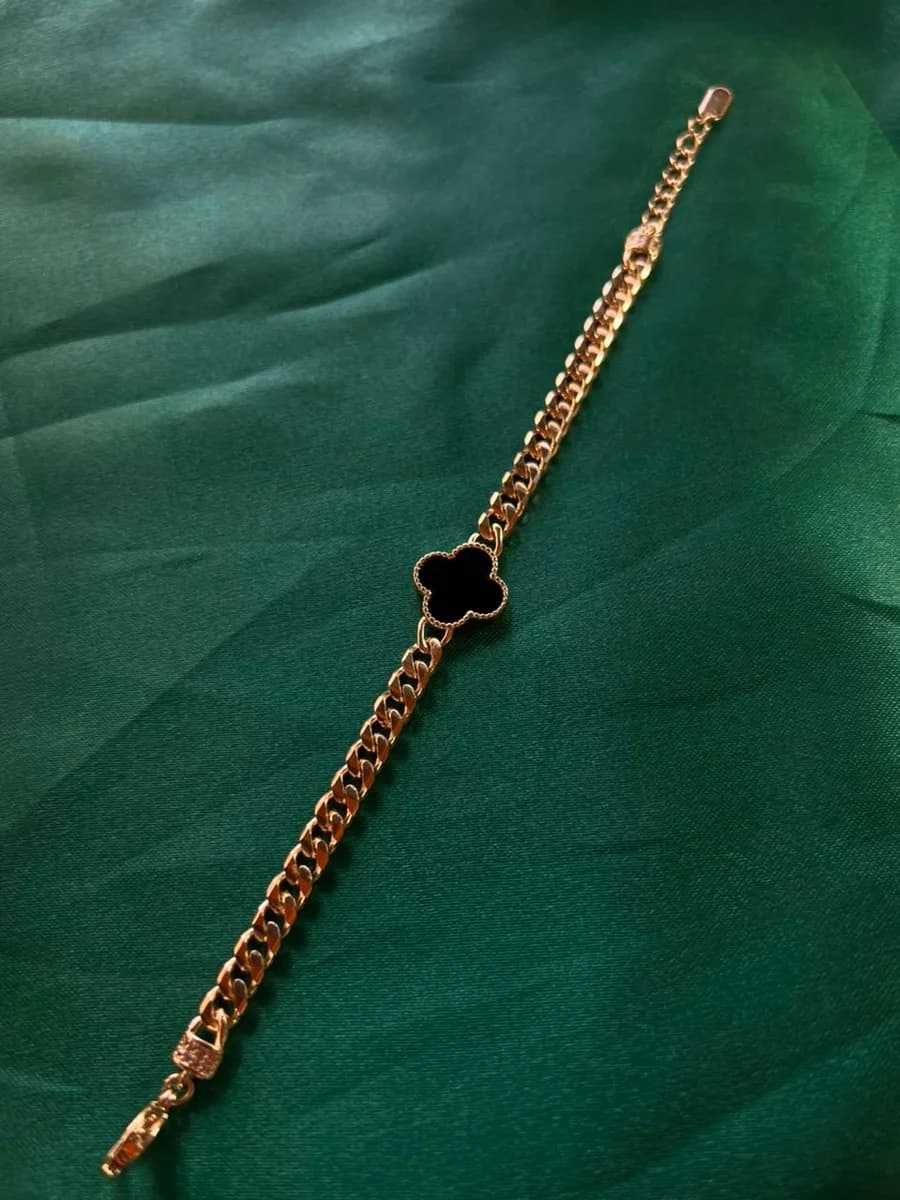 Pulsera Trebol con Eslabon en Chapa de Oro 18k — vista 3