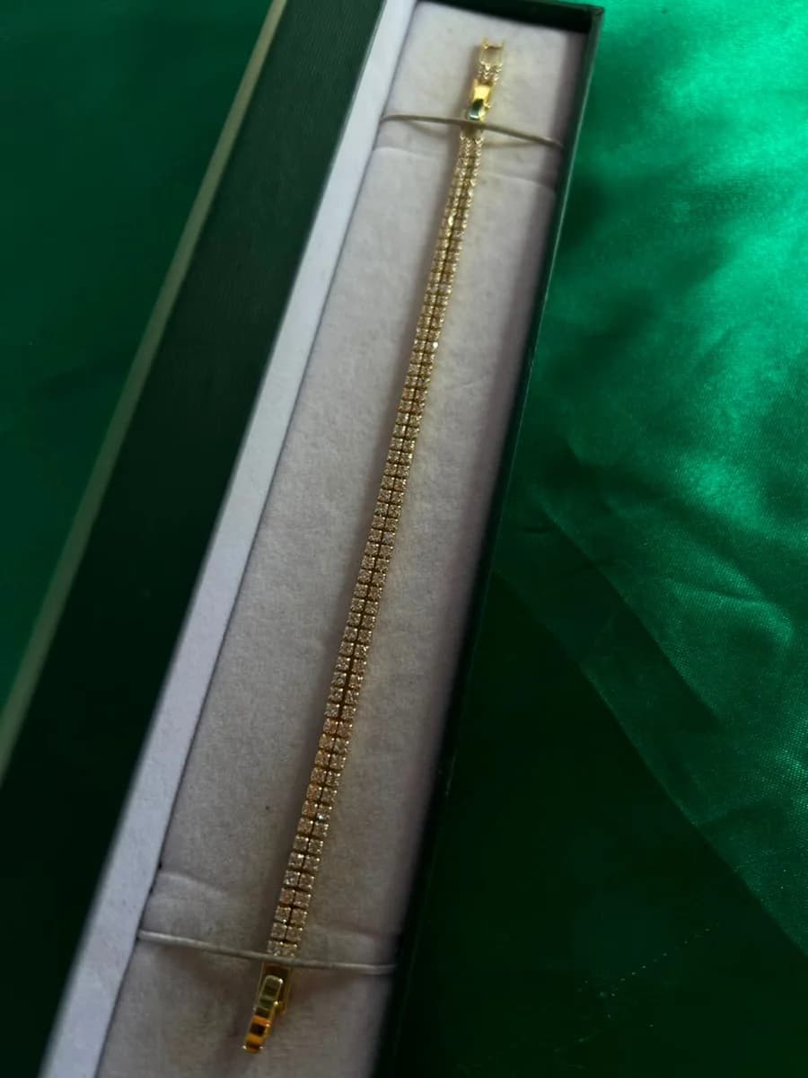 Pulsera Eslabones Cuadrados Brillantes Estilo Monaco Chapa de Oro 18k
