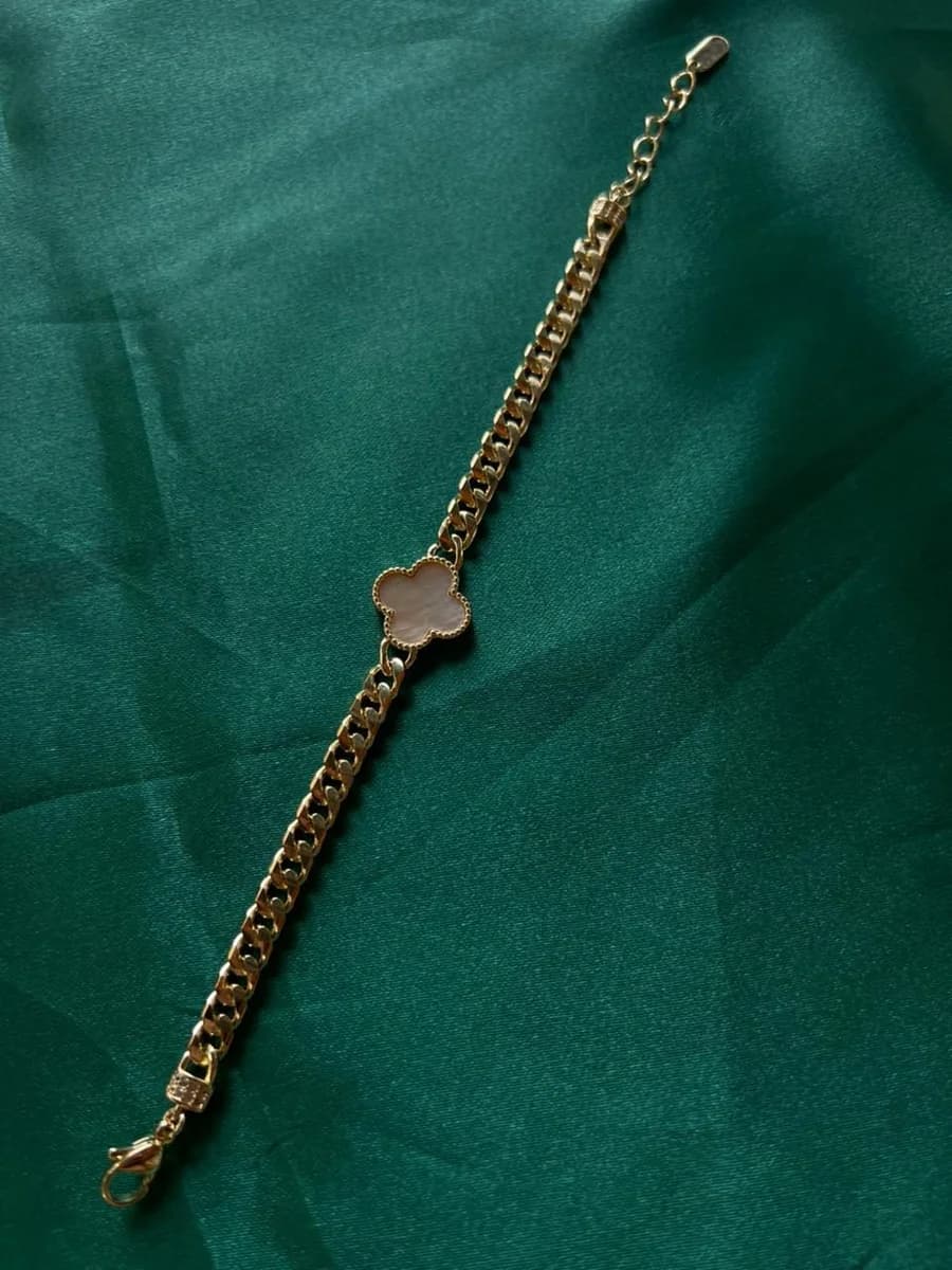 Pulsera Trebol con Eslabon en Chapa de Oro 18k — vista 4