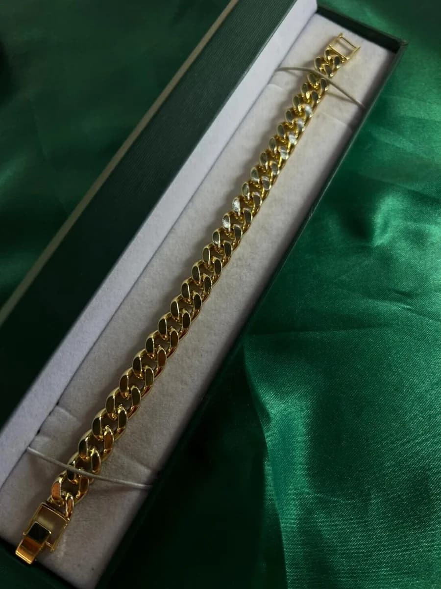 Pulsera Eslabón Cubano Grueso en Chapa de Oro 18k