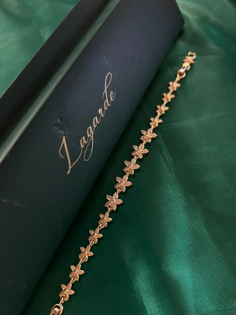 Pulsera de Flores Continuas en Chapa de Oro 18k — vista 2