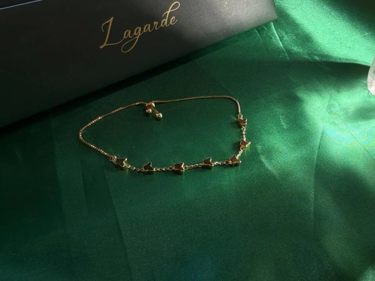 Pulsera Múltiples Estrellas en Chapa de Oro 18k — vista 4
