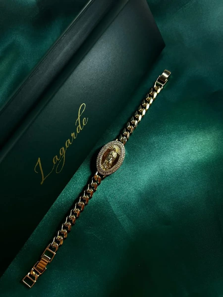 Pulsera Eslabón Cubano con Medalla Virgen en Chapa de Oro 18k — vista 2