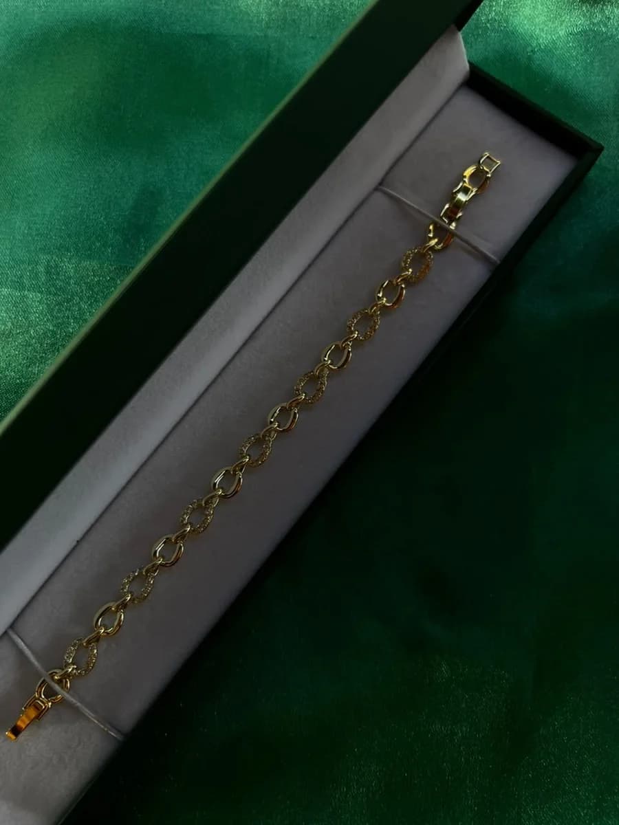 Pulsera Eslabones Alternados con Circonias en Chapa de Oro 18k