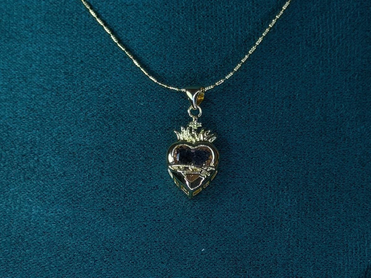 Collar Sagrado Corazón Biselado en Chapa de Oro 18k — vista 2