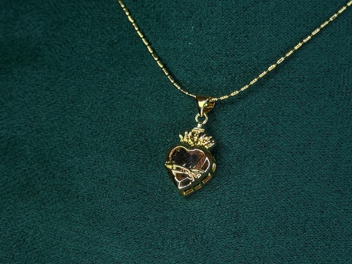 Collar Sagrado Corazón Biselado en Chapa de Oro 18k — vista 6