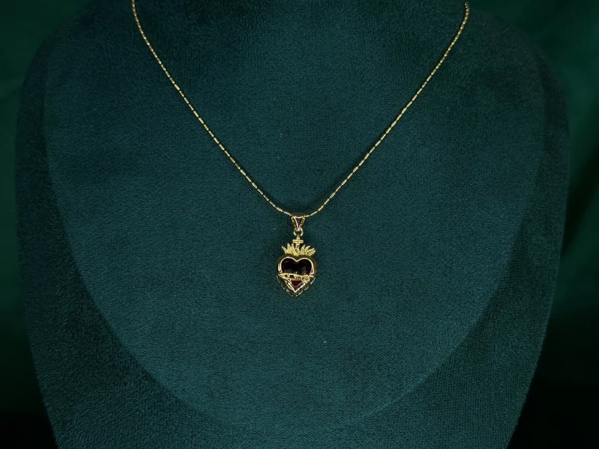 Collar Sagrado Corazón Biselado en Chapa de Oro 18k — vista 2