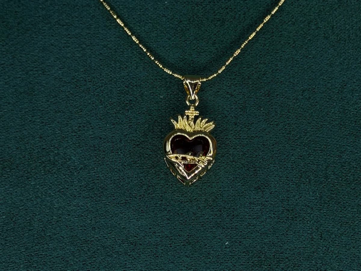 Collar Sagrado Corazón Biselado en Chapa de Oro 18k — vista 3